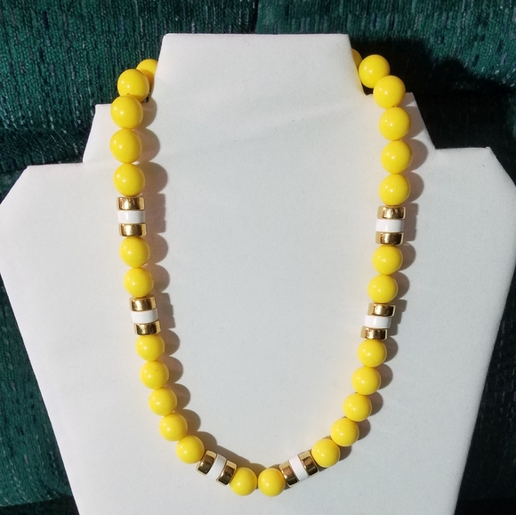 Napier Jewelry - Vintage Napier Beaded Necklace | Yellow White Gold